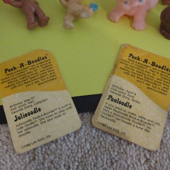 FINAL SALE! VTG Oodles Mini Baby Figures LJN & Kewpie Baby w/Book Lot, etc. - Picture 7 of 7